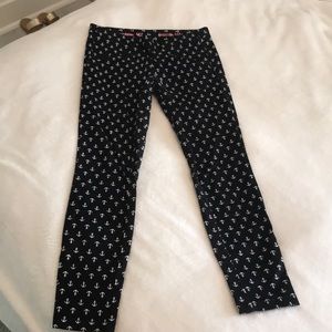 Gap skinny anchor capris